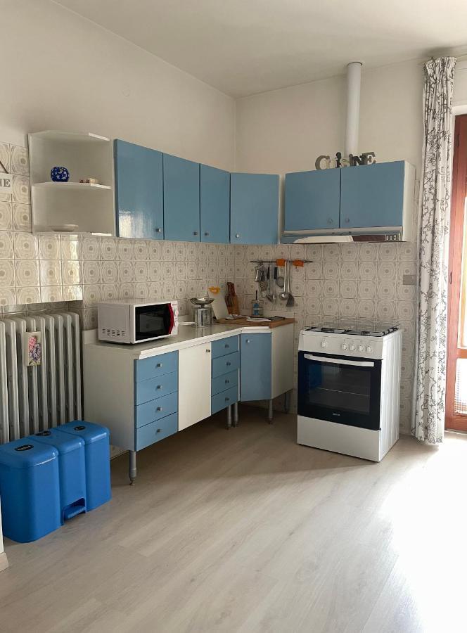 La Signora Dei Fiori Apartment Gubbio Luaran gambar