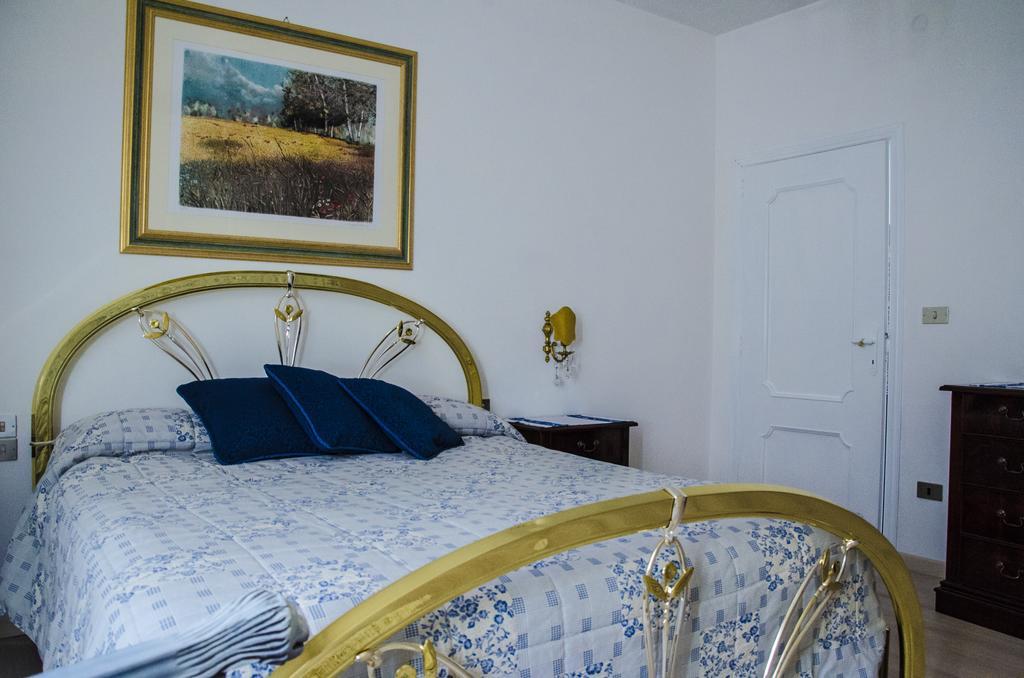La Signora Dei Fiori Apartment Gubbio Luaran gambar
